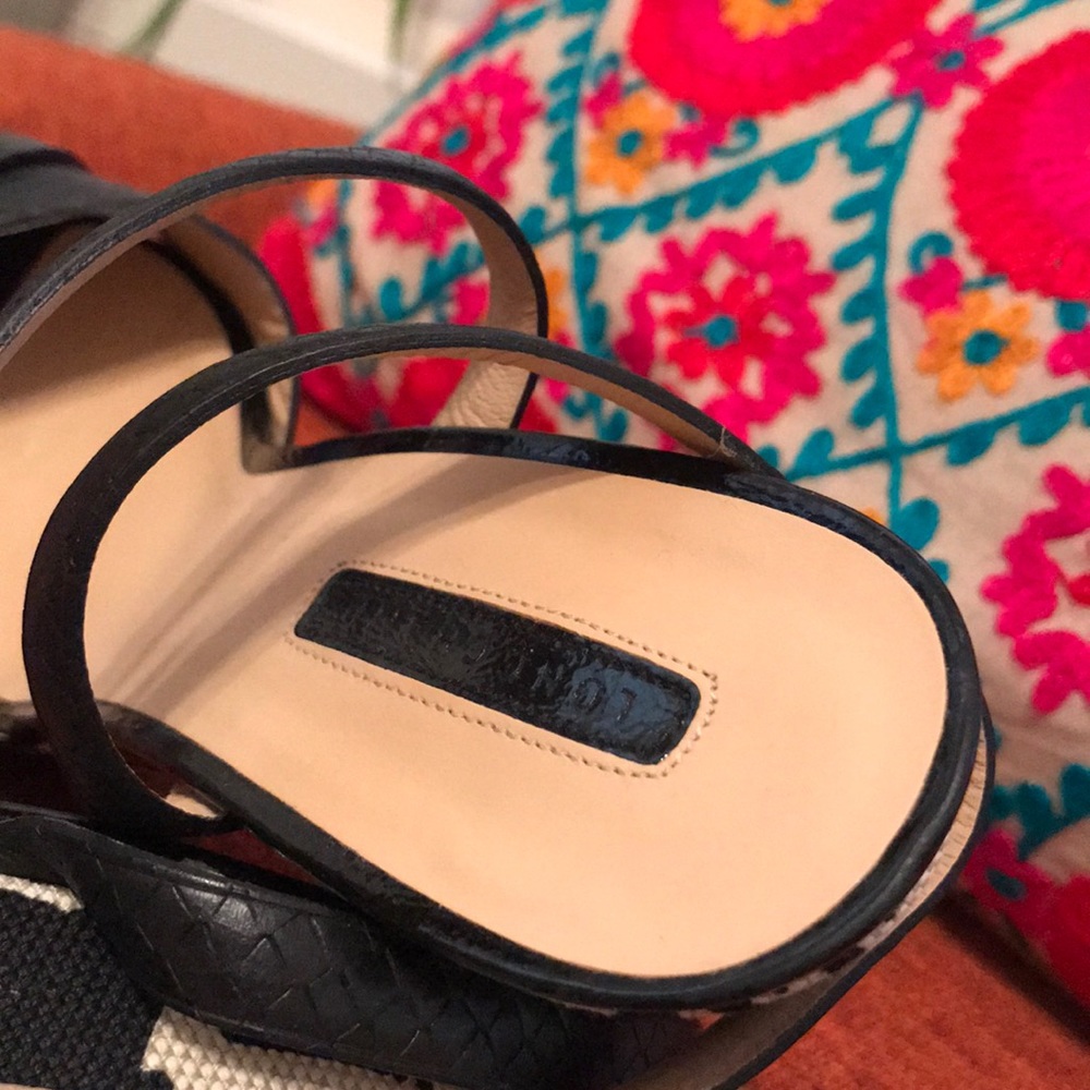 Longchamp Platform - Picture 5 of 6